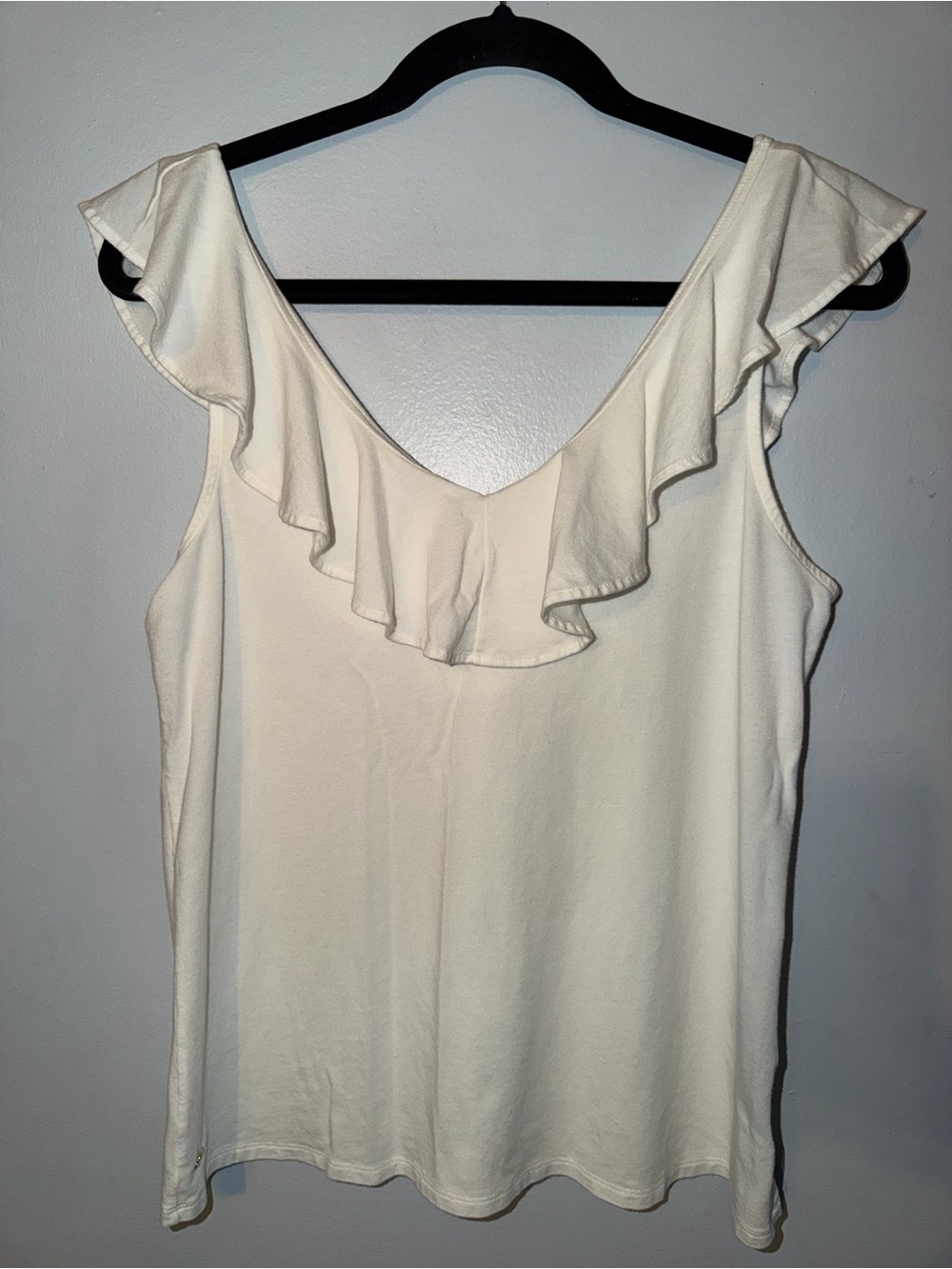 Lilly Pulitzer Cream Ruffle V-Neck Tank